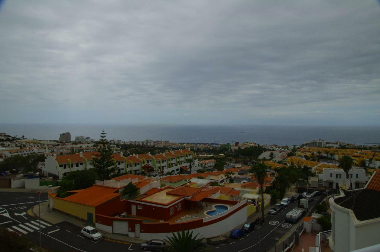 Sunny Apartment Colina Blanca Адехе Экстерьер фото