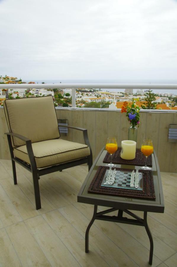 Sunny Apartment Colina Blanca Адехе Экстерьер фото
