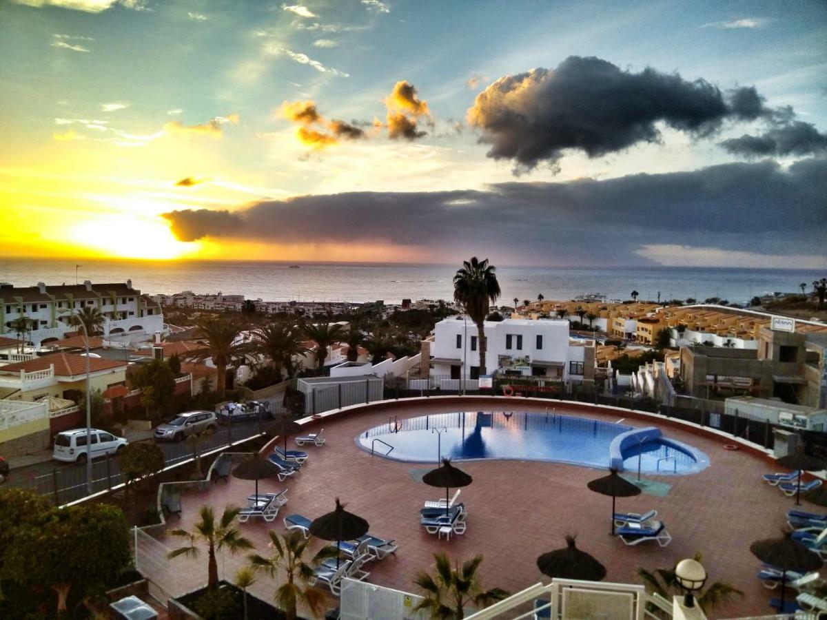 Sunny Apartment Colina Blanca Адехе Экстерьер фото